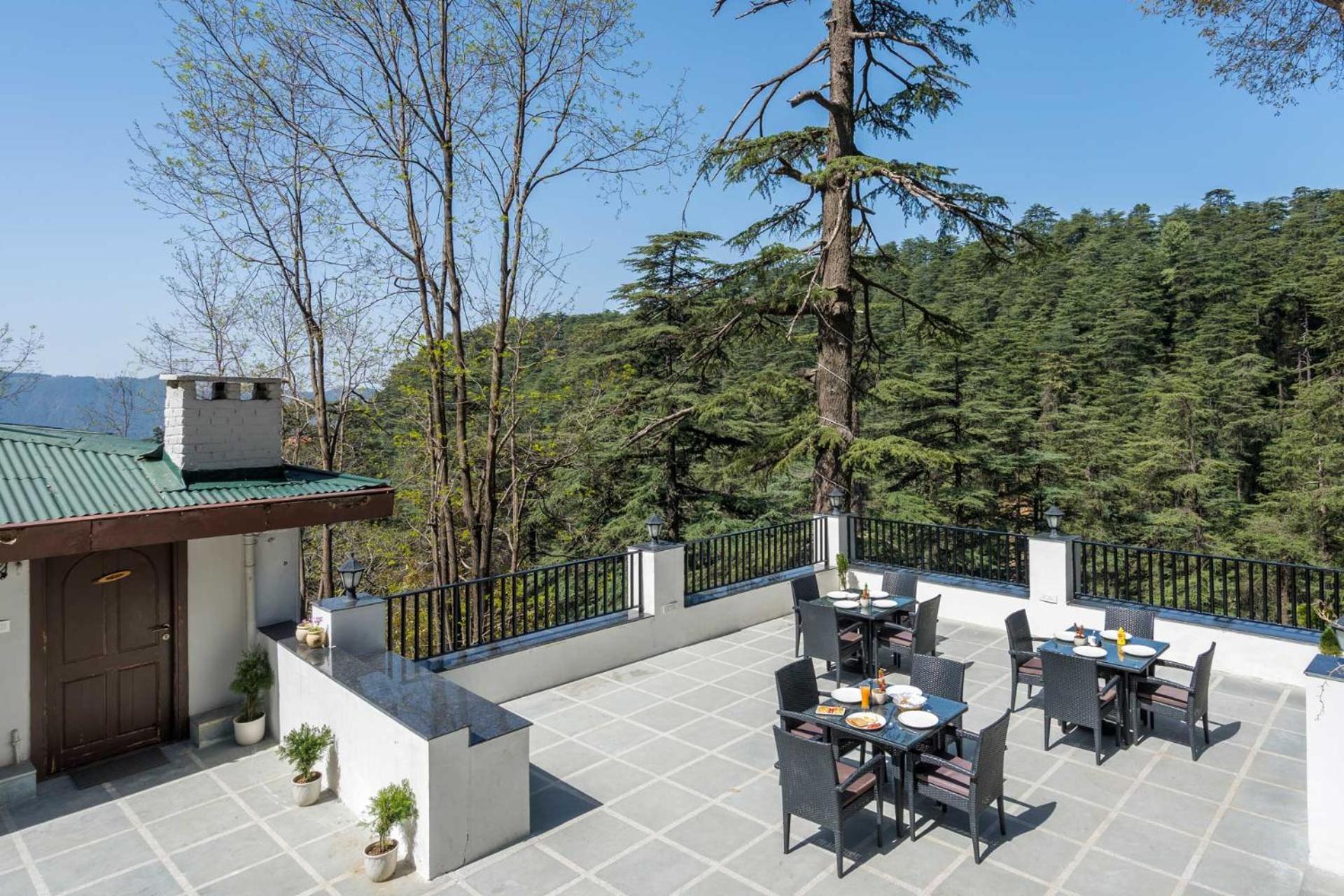 Stayvista At Pine Estate With Outdoor Jacuzzi شيملا المظهر الخارجي الصورة