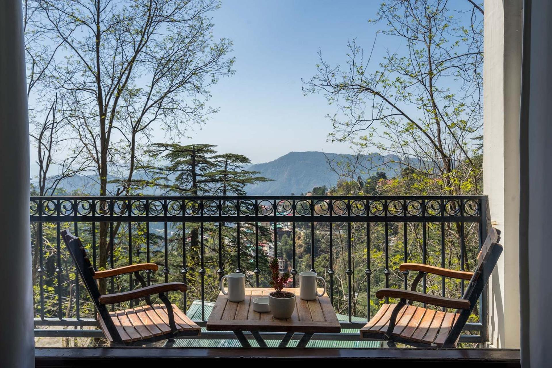 Stayvista At Pine Estate With Outdoor Jacuzzi شيملا المظهر الخارجي الصورة